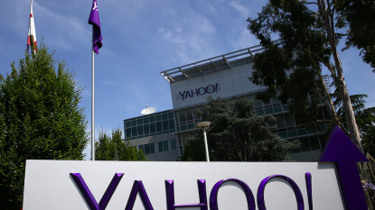 Yahoo misses earnings, reports operational loss for Q3