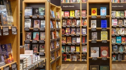 Amazon opens its first physical book store in Seattle