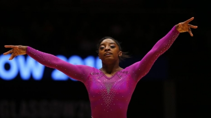 Biles wins 10th world title