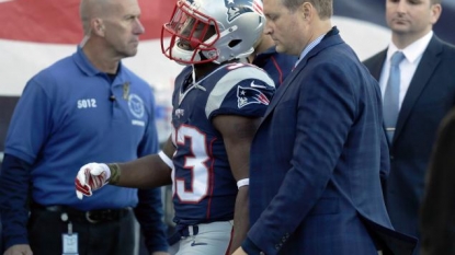 Patriots lose RB Dion Lewis for the year