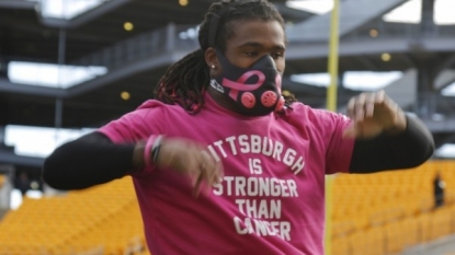 DeAngelo Williams’ adorable daughters are fighting breast cancer AND the NFL