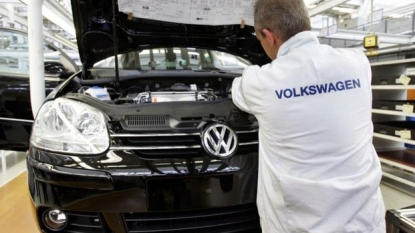 EPA says VW cheating software may be on more vehicles