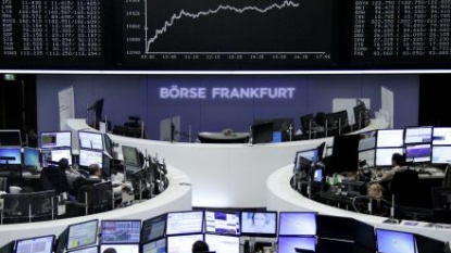 Euro steady on European Central Bank comments; yen falls on US, Europe data