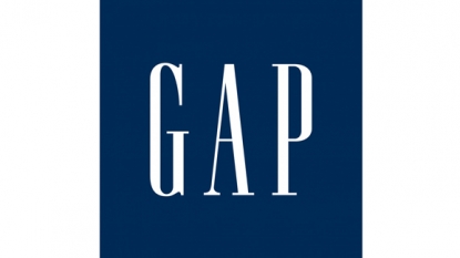 Gap slashes forecast for earnings, shares drop