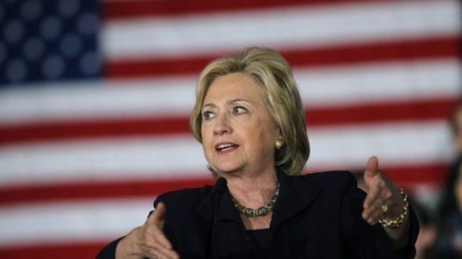 Clinton to pitch spending $350B on infrastructure on Sunday