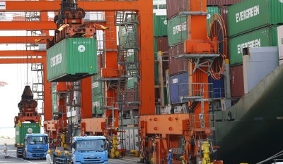 Japanese exports are falling again, thanks in part to China