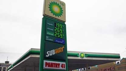 Low gas prices a gift that keeps on giving in Tri-Cities