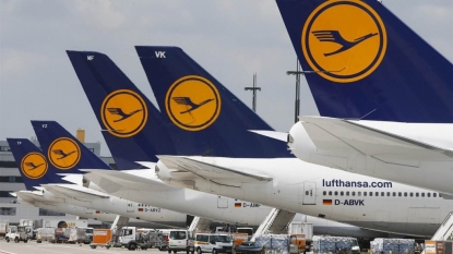 Lufthansa cabin crew union calls off strike