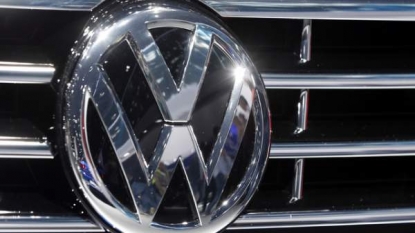 Moody’s downgrades Volkswagen due to emissions scandal