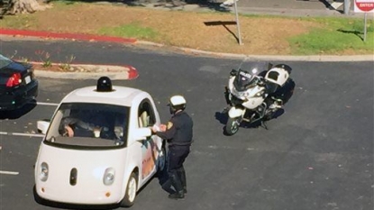 No ticket, no driver: Police stop Google self-driving car