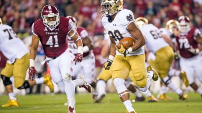 Josh Adams’ record run sparks Notre Dame romp