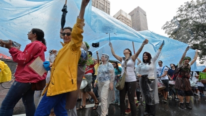 Thousands attend climate march in Vancouver