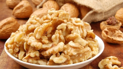 Prevent Diabetes by Eating Walnuts