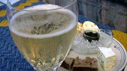 Pop open the bubbly: Study reveals champagne may prevent Alzheimer’s disease