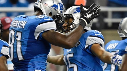 Stafford carves up Eagles with 5 TDs