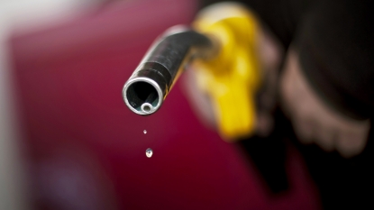 How low will prices go? Gas under $2 at Minnesota stations