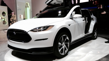 Tesla Model S has Trouble and Model X is Pricy