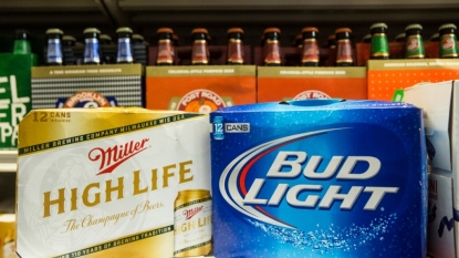 Brewer AB InBev buys rival SABMiller for $121bn