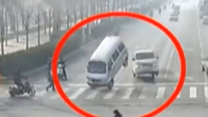 Three vehicles appear to levitate and crash on a China road