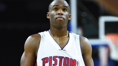 Jodie Meeks Suffers Jones Fracture In Right Foot