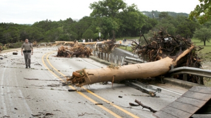 4 dead as rain, ice hit parts of Texas, Oklahoma, Arkansas