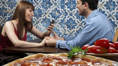 Men eat more in the company of women, study finds