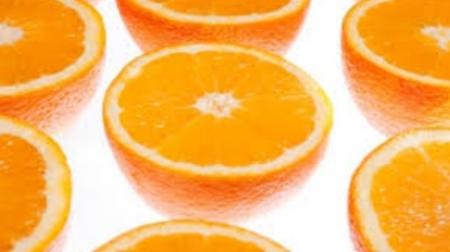 300 oranges’ worth of vitamin C impairs cancer cells