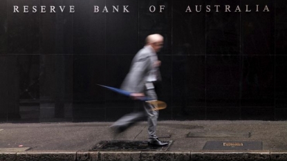 Australia central bank leaves cash rate at 2 percent