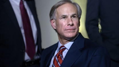 Texas sues federal government over Syrian refugees