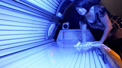 FDA proposes ban on indoor tanning for minors