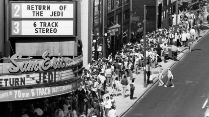 Fans Flock To Local Theaters For ‘The Force Awakens’