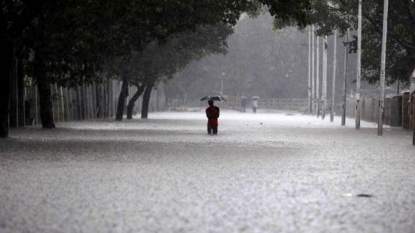 Heaviest rains in century flood Indian city