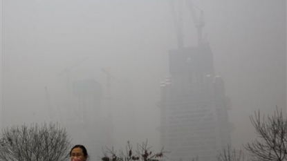 Heavy air pollution smothering China