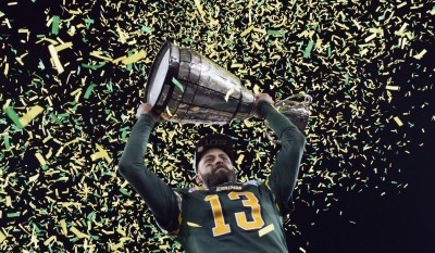 Lynch’s late touchdown leads Eskimos to Grey Cup