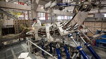 China factory activity hits three-year low in November – official PMI