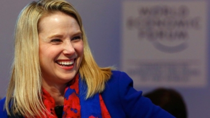 Yahoo chief Marissa Mayer announces birth of twin girls