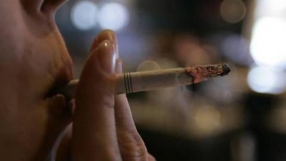 Hawaii is the first state to ban smoking for under 21s