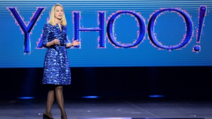 Yahoo considering selling its core Internet business