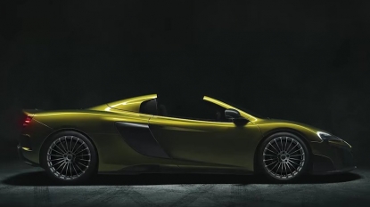 McLaren 675LT Spider price compared to sibling