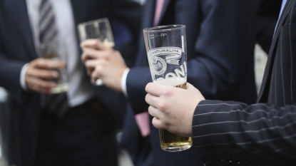 Men told to drink far less alcohol in new British guidelines