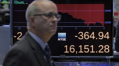 United States stocks end sharply lower after Fed statement