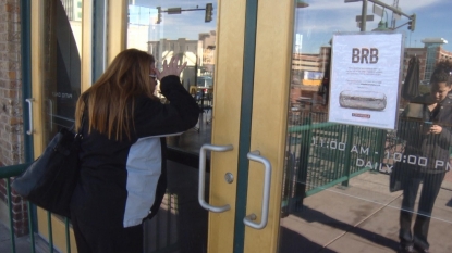 Chipotle Stores to Open Later Monday for Worker Meeting