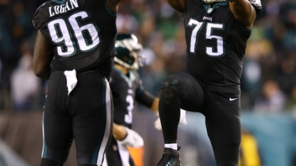 Eagles sign Vinny Curry to five-year, $47.25 million deal