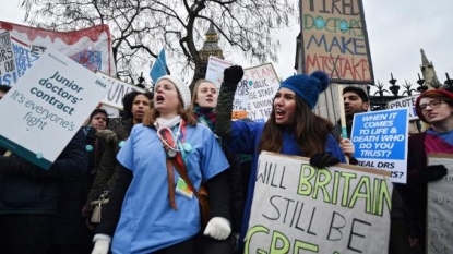 Fury as Jeremy Hunt imposes controversial new contract on junior doctors