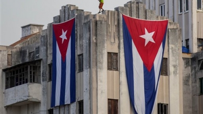 US, Cuba Sign Deal to Restore Airline Travel