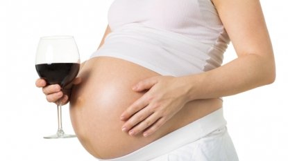 Young Women Should Avoid Alcohol Unless Using Birth Control — CDC