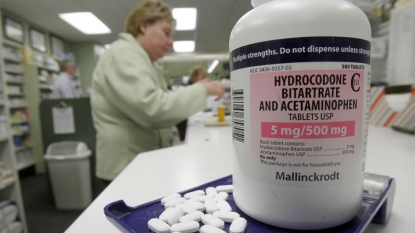 CDC issues new guidelines to limit chronic use of opioids