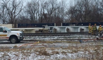 Train derailment near Buffalo forces homeowners to evacuate