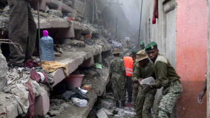 Kenya police: 6-story residential building collapses in rain