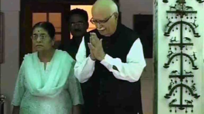 Mulayam, Akhilesh mourn Kamla Advani’s death